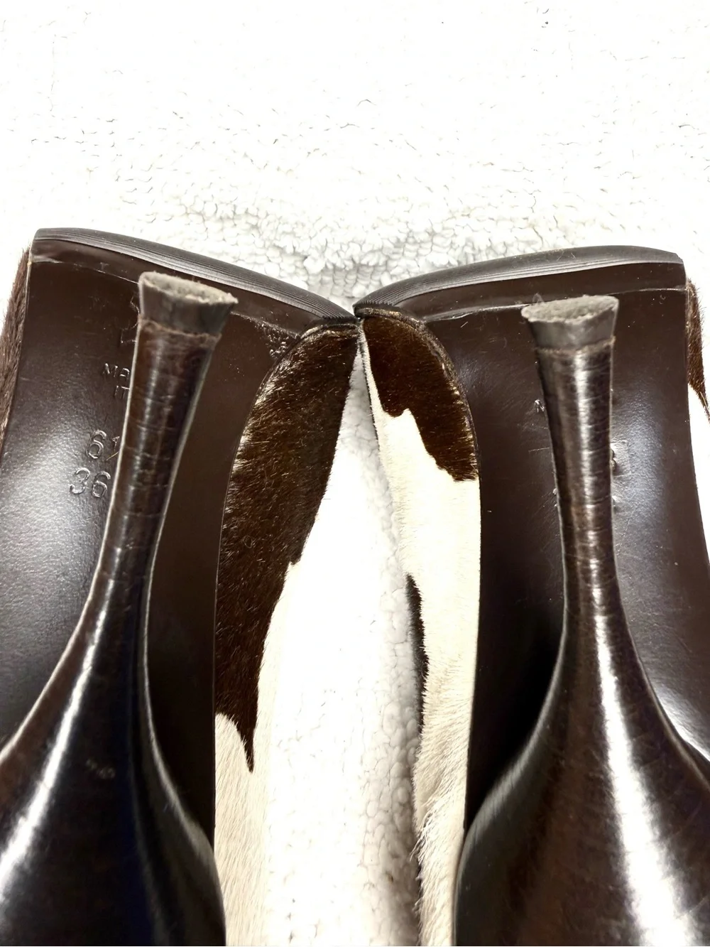 BCBGMAXAZRIA Cow Print Pumps Brown Cream Haircalf Heels 6.5 Made in Italy